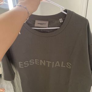 essential shirt